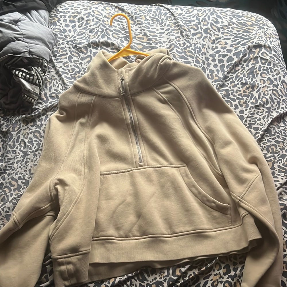 Lululemon Scuba 1/2 zip